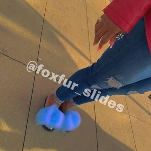 Foxfur Slides